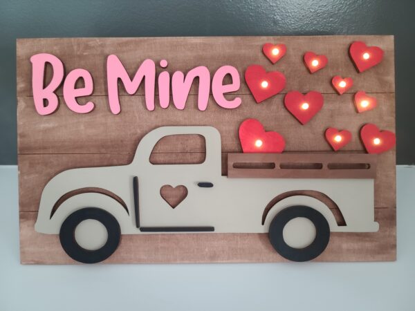 Valentine 'Be Mine' 3D wood sign with led lights - Image 2